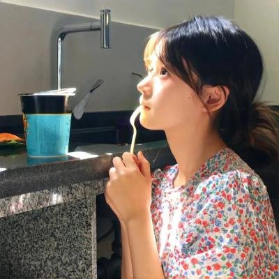 彩凤笙歌